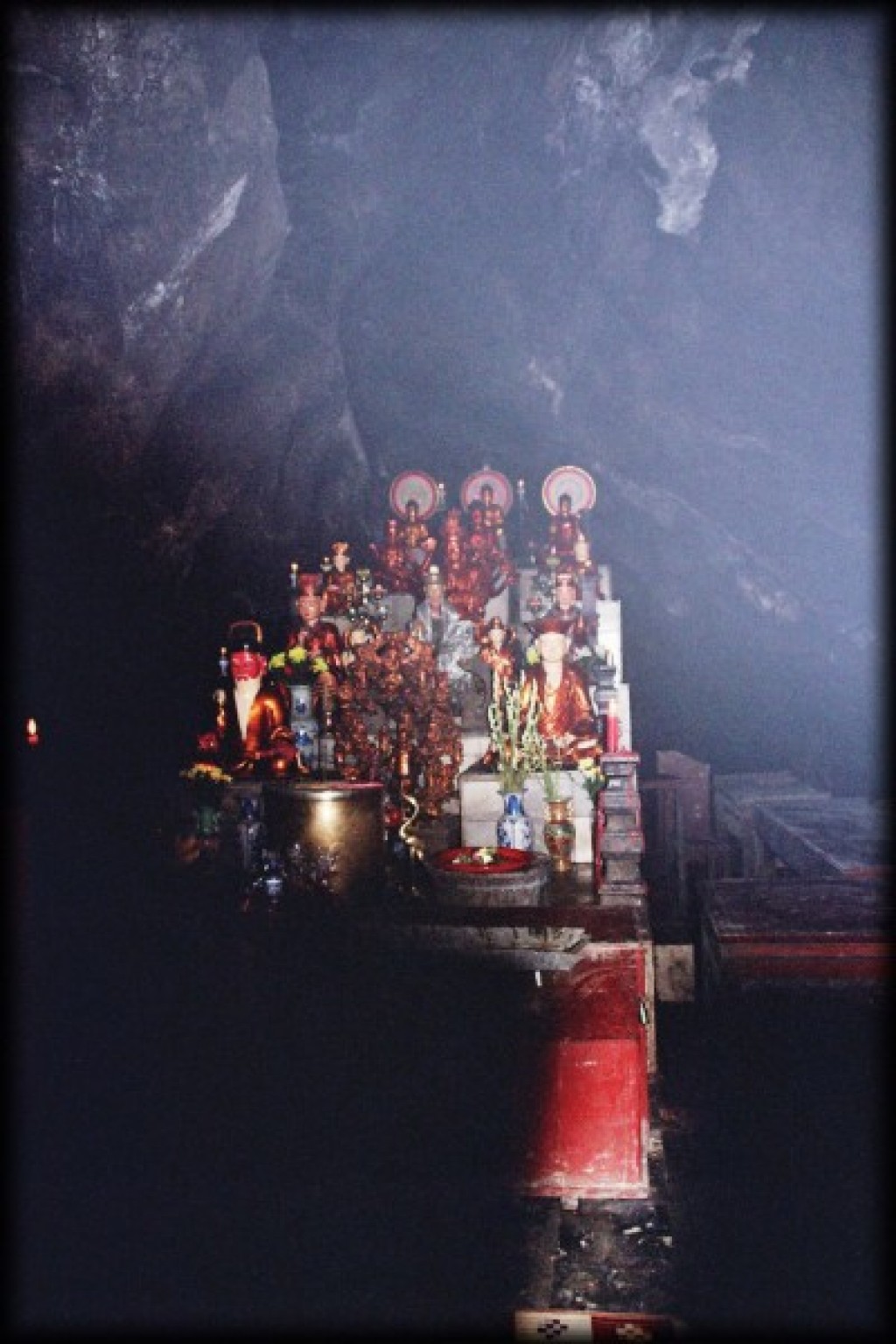 The altar inside the Perfume Pagoda.